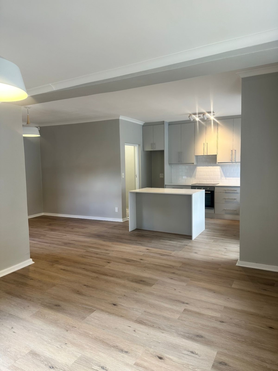 To Let 1 Bedroom Property for Rent in Harfield Village Western Cape